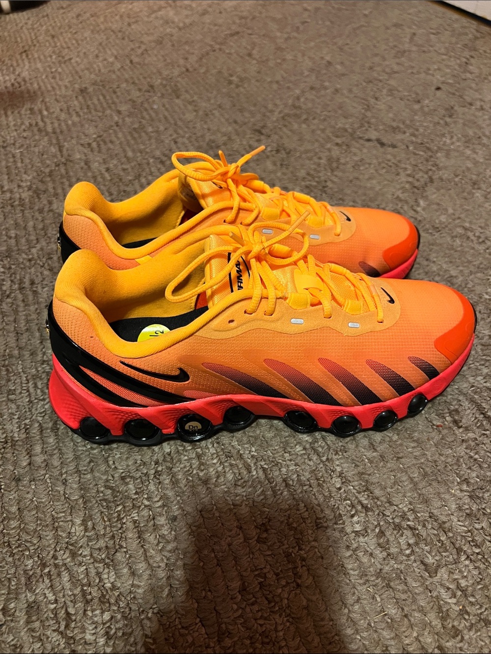 Nike Airmax DD Orange Gradient Running Shoes